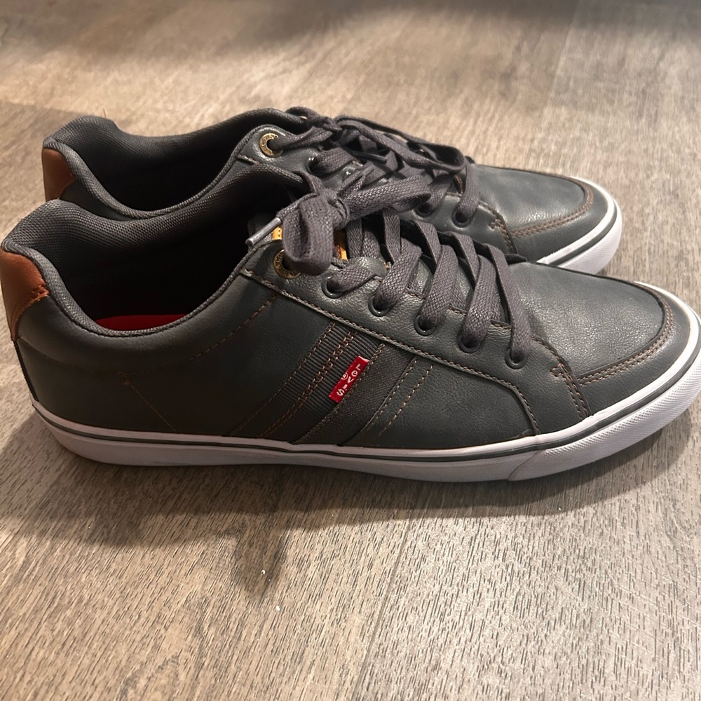 Levi’s shoes